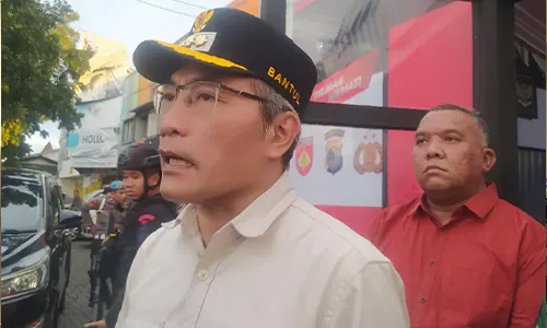 Bupati Bantul Izinkan Pengibaran Bendera One Piece