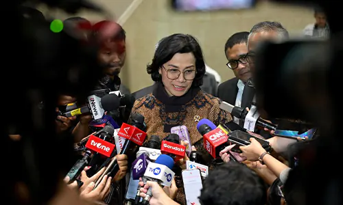 Anggaran Makan Pejabat Membengkak, Lima Kali Lipat dari Konsumsi Rakyat
